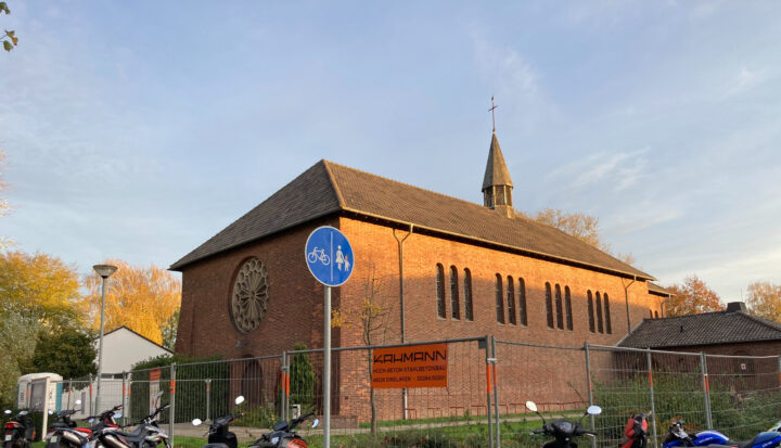 Sanierung der Kirche Herz-Jesu in Wesel-Feldmark