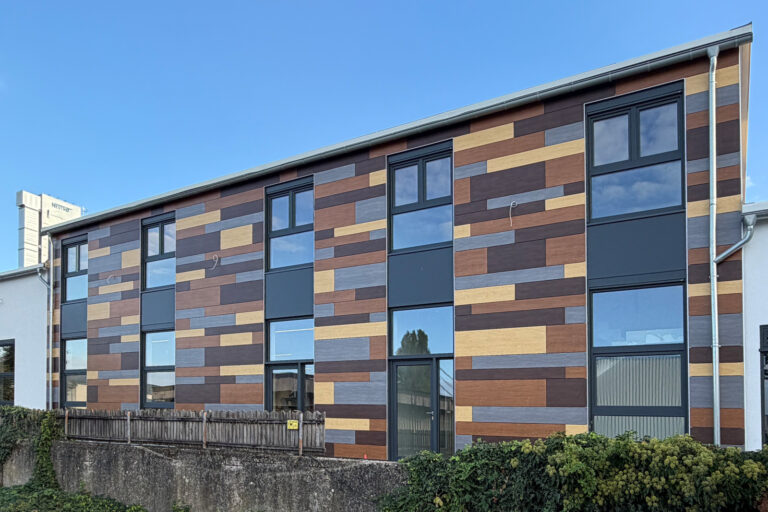 Wiederaufbau Schreinerei in Wesel Wiederaufbau Schreinerei in Wesel - Architektur für Gewerbe und Handwerk